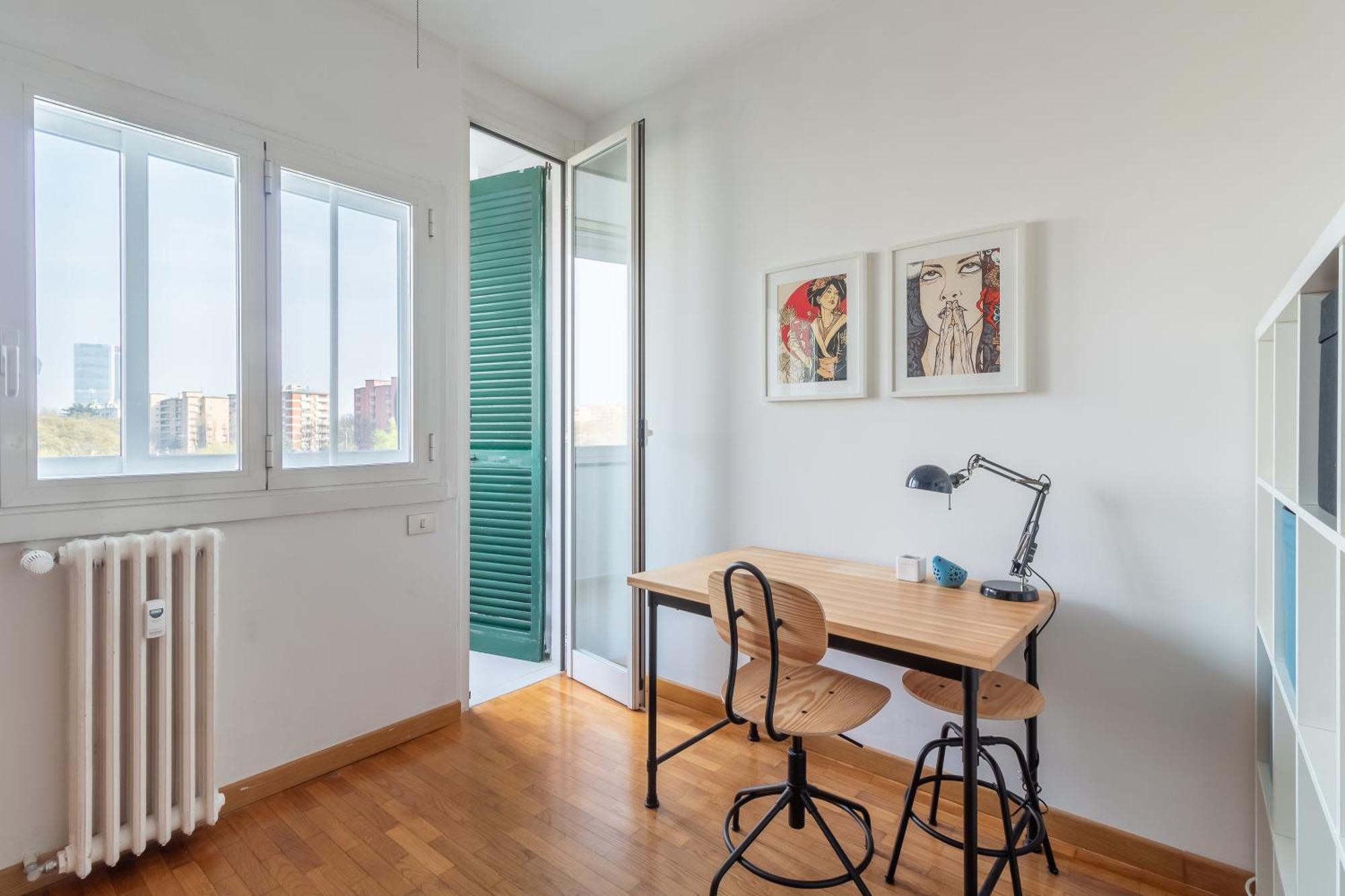 Trilocale In Via Pogatschnig 40 -- San Siro-rho Fiera-duomo