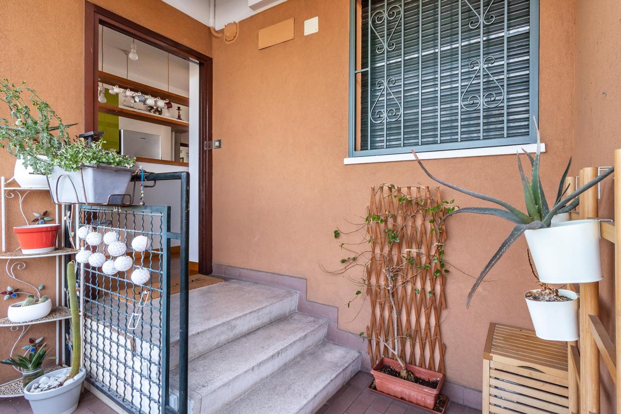 Trilocale In Via Pogatschnig 40 -- San Siro-rho Fiera-duomo *